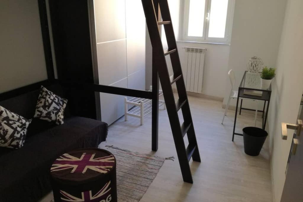 Trastevere House Apartment Rome Bagian luar foto